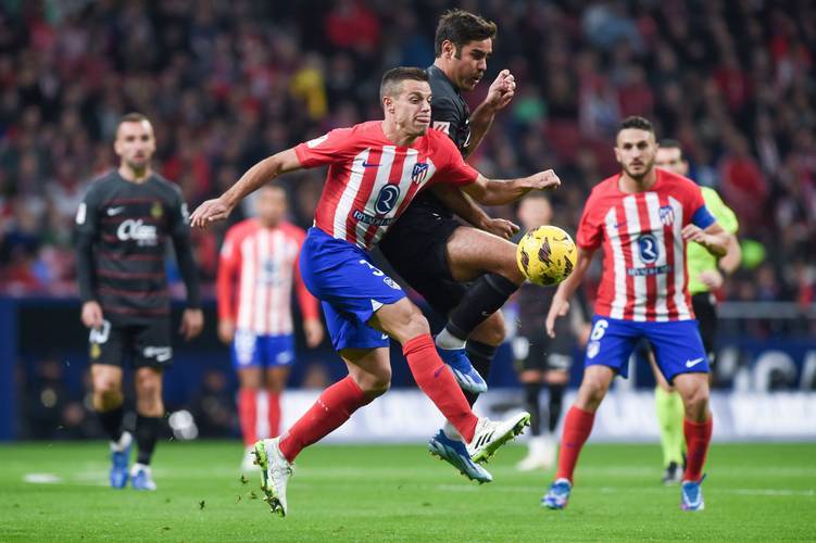 记者：曼奇尼执教萨德年薪1100万欧，成为世界薪酬第9高教练