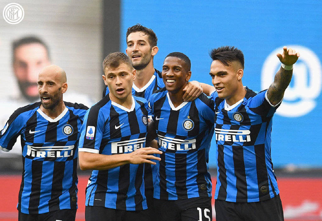 吉鲁帽子戏法助阿森纳3-0胜奥林匹亚科斯晋级欧冠16强