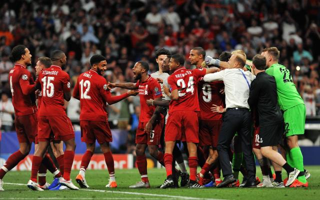 挑起大梁！卡斯尔狂轰30+10+6，得分创赛季新高