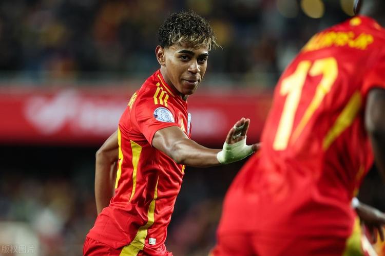 罗马诺：国米未与恩里克沟通离队可能，最终决定尚未做出